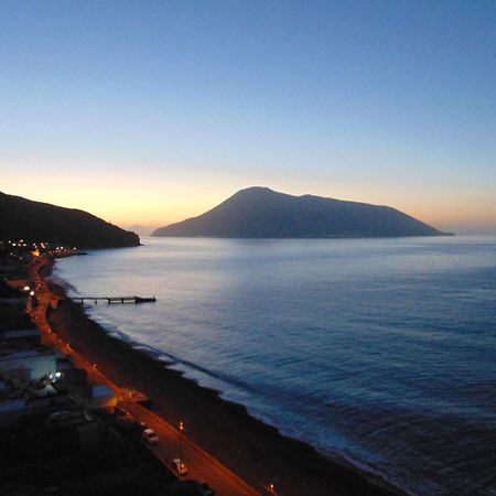 La Campanella Lipari Villa Acquacalda Buitenkant foto