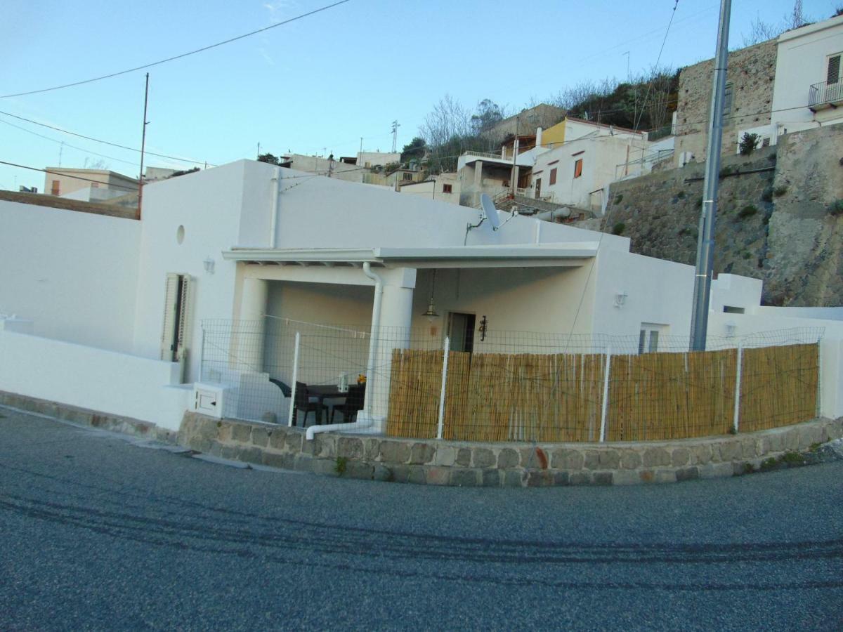 La Campanella Lipari Villa Acquacalda Buitenkant foto